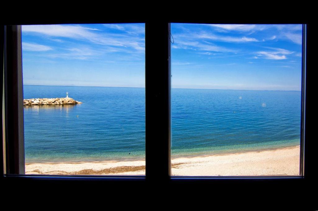 Hotel Manthos Blue Agios Ioannis  Ngoại thất bức ảnh
